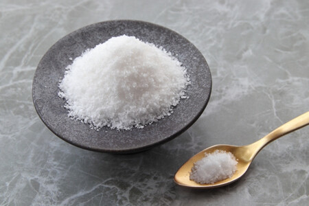 塩は暮らしの様々なシーンで使うことができる